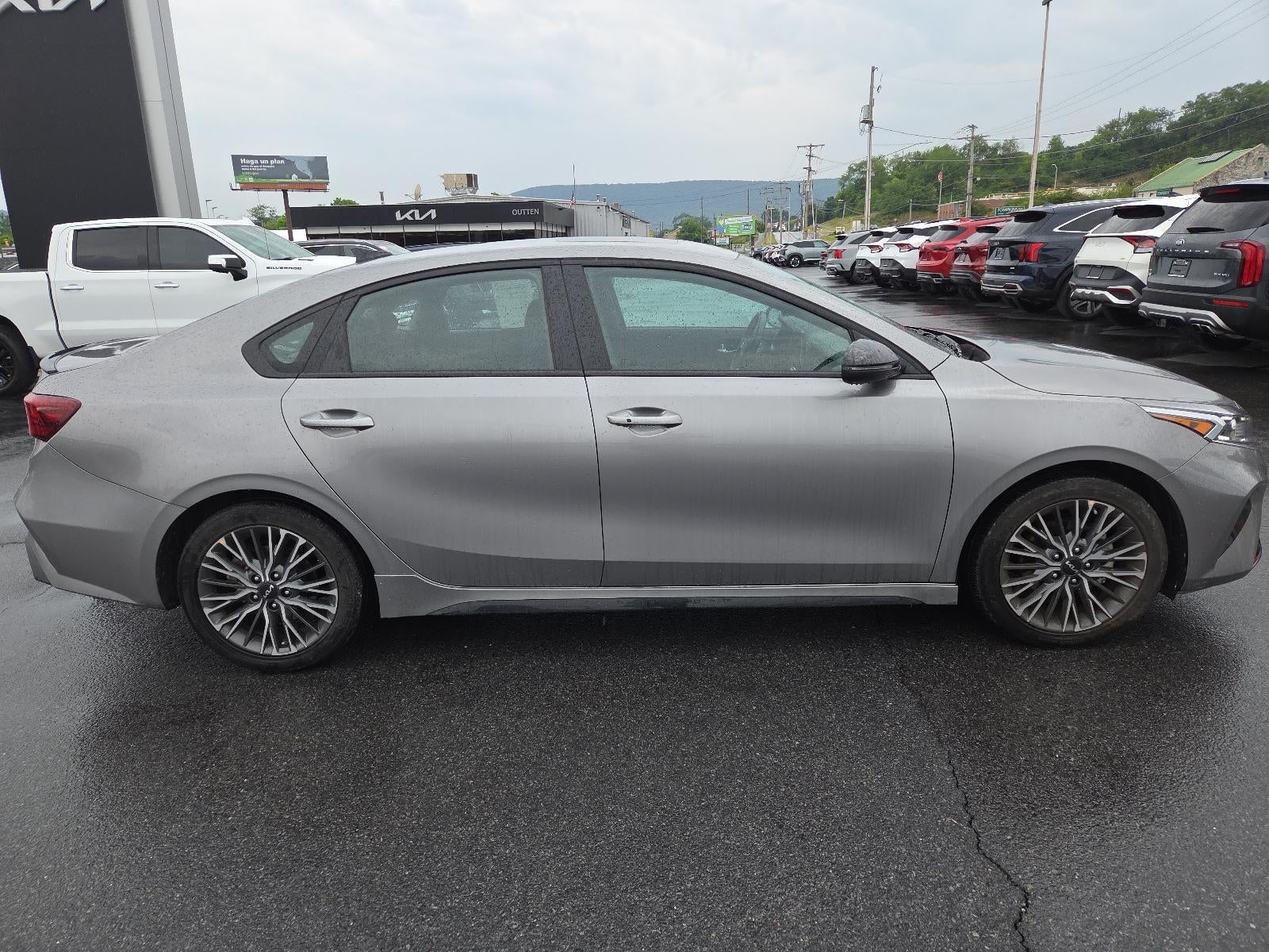 2023 Kia Forte GT-Line IVT