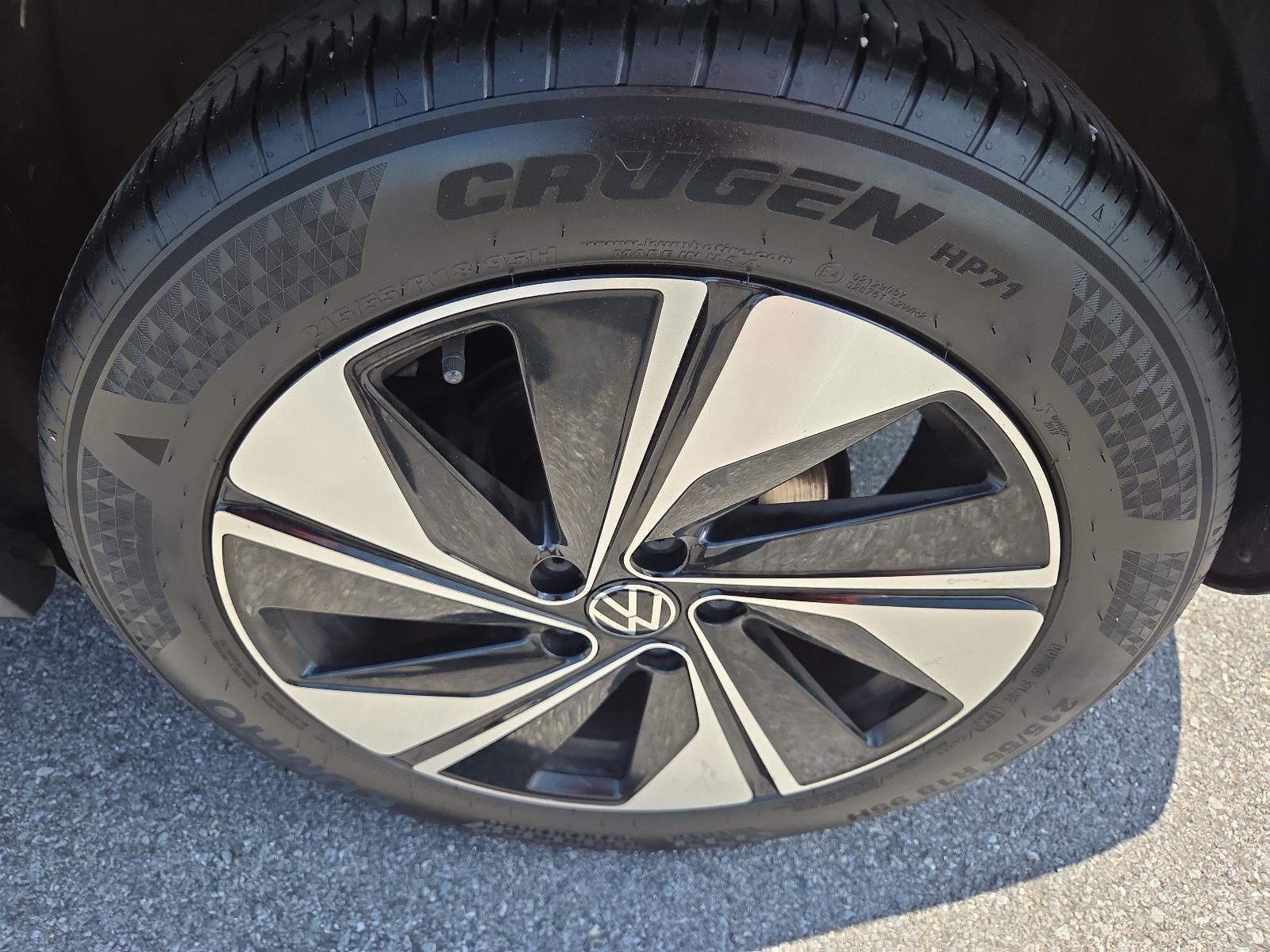 2023 Volkswagen Taos SE 4MOTION