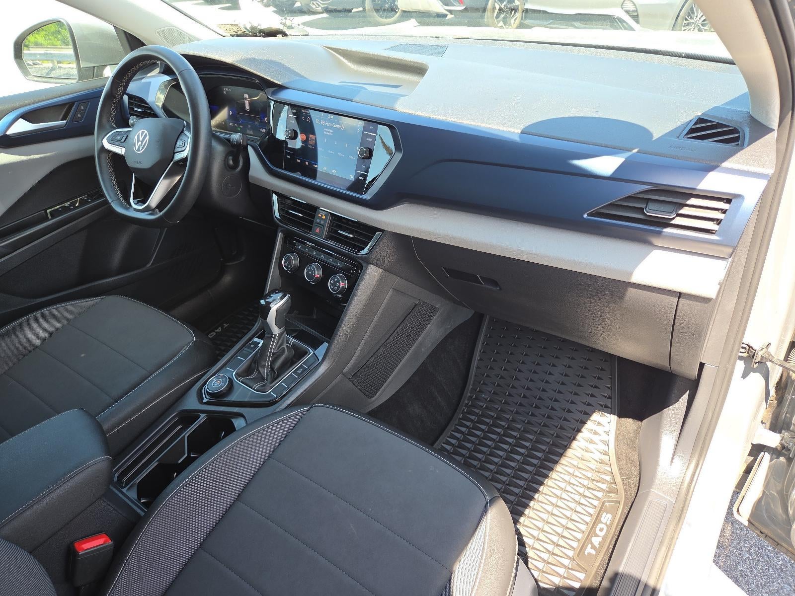 2023 Volkswagen Taos SE 4MOTION