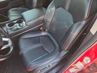 2023 Honda Pilot EX-L 8 Passenger AWD
