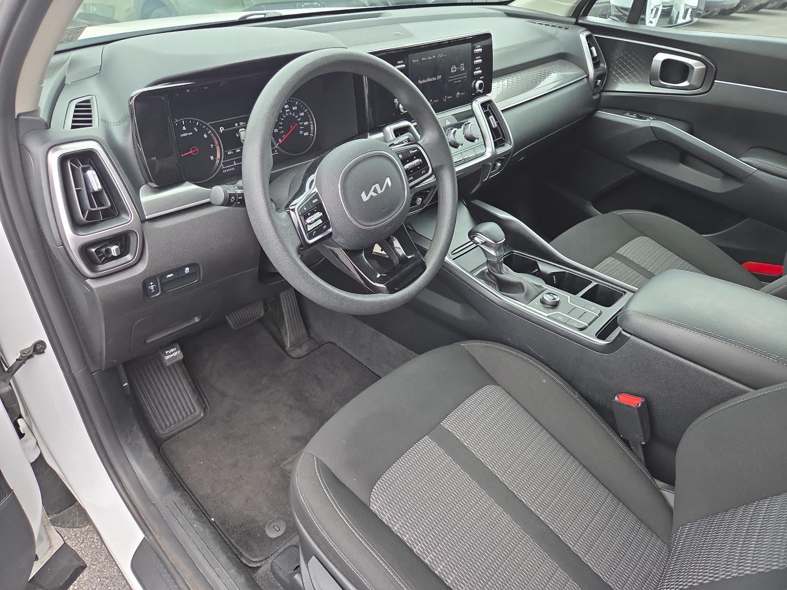 2023 Kia Sorento LX AWD