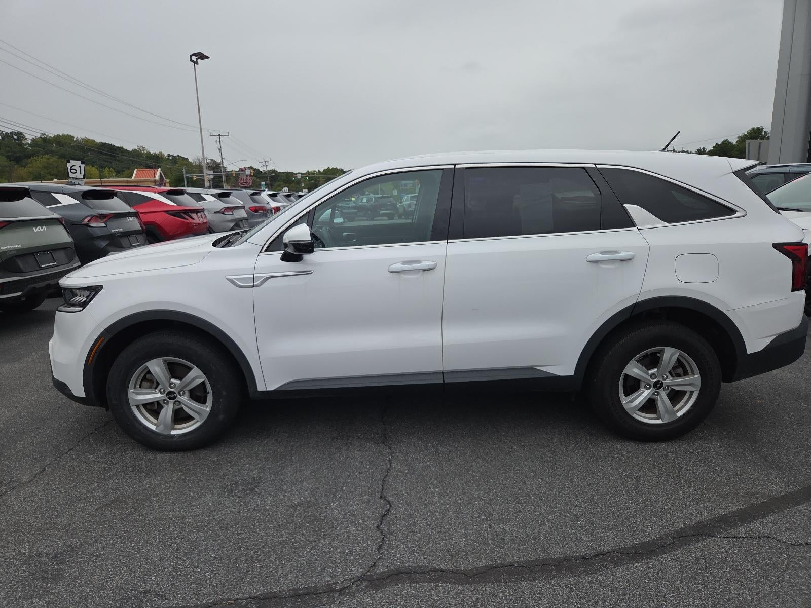 2023 Kia Sorento LX AWD