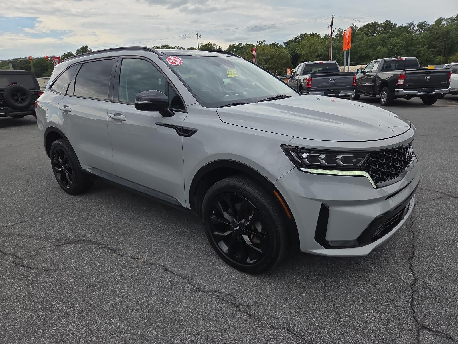 2022 Kia Sorento SX