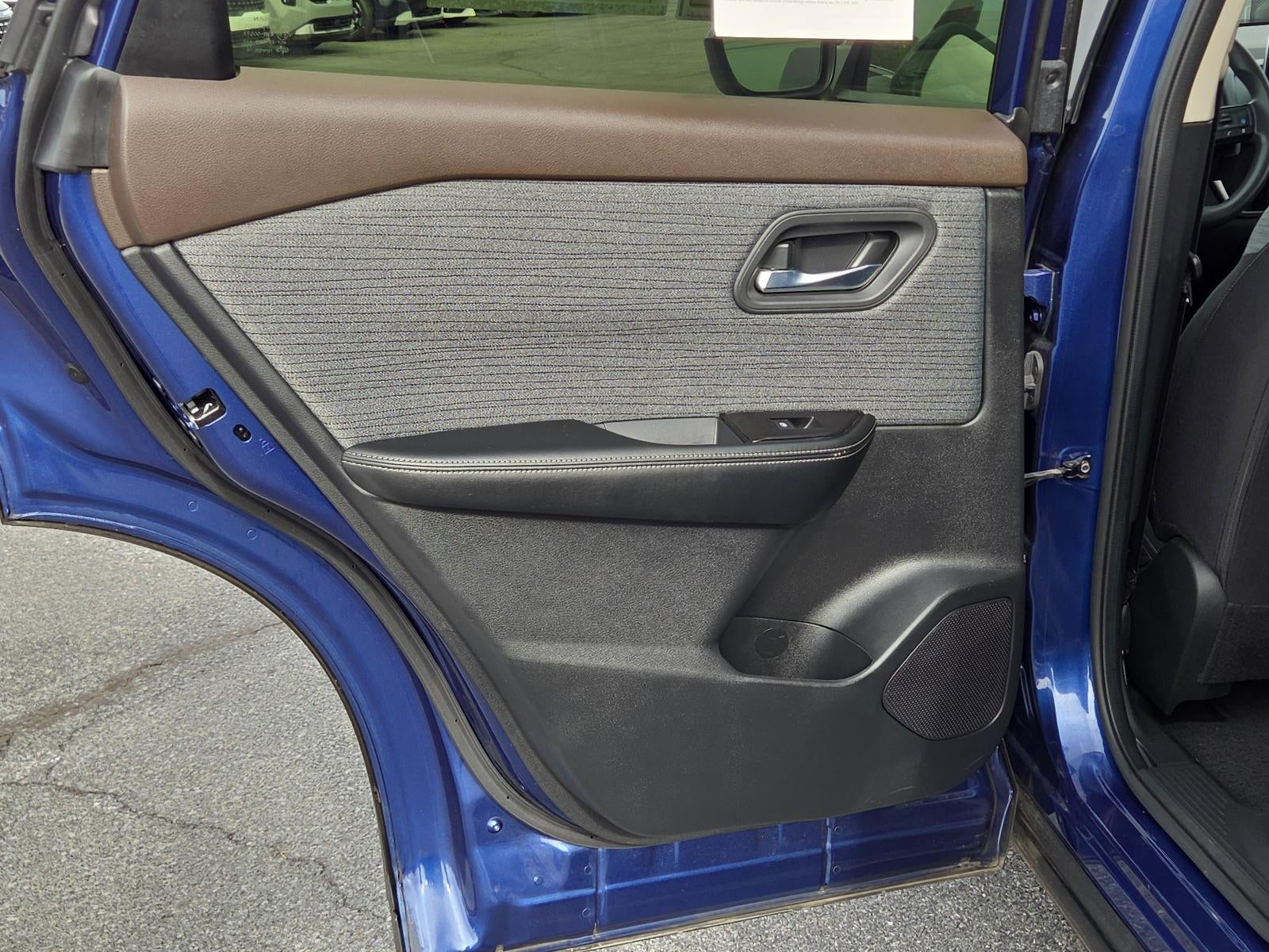 2023 Nissan Rogue AWD SV