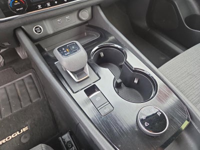 2023 Nissan Rogue AWD SV