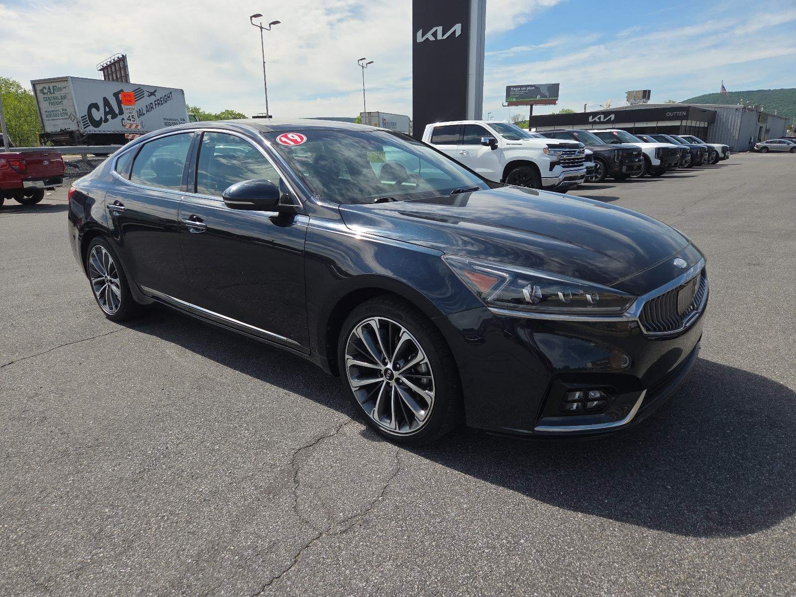 2019 Kia Cadenza Technology Sedan