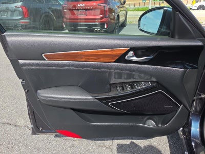 2019 Kia Cadenza Technology Sedan