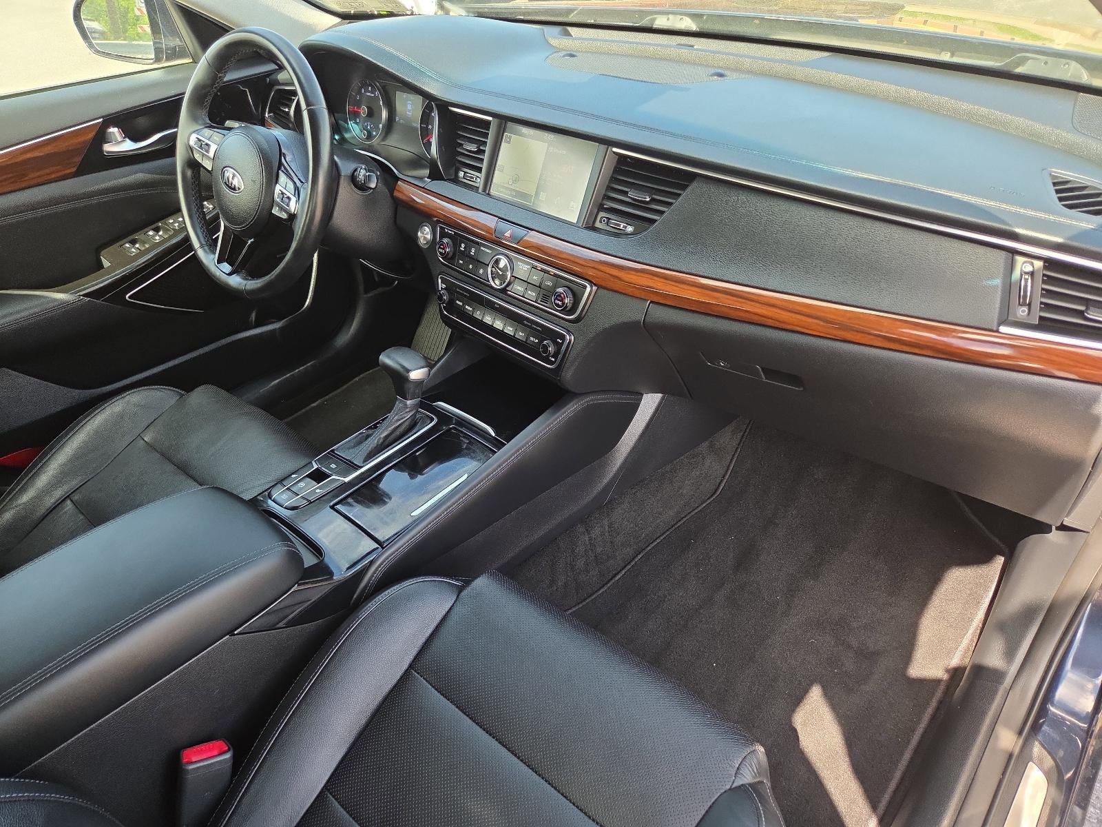 2019 Kia Cadenza Technology Sedan