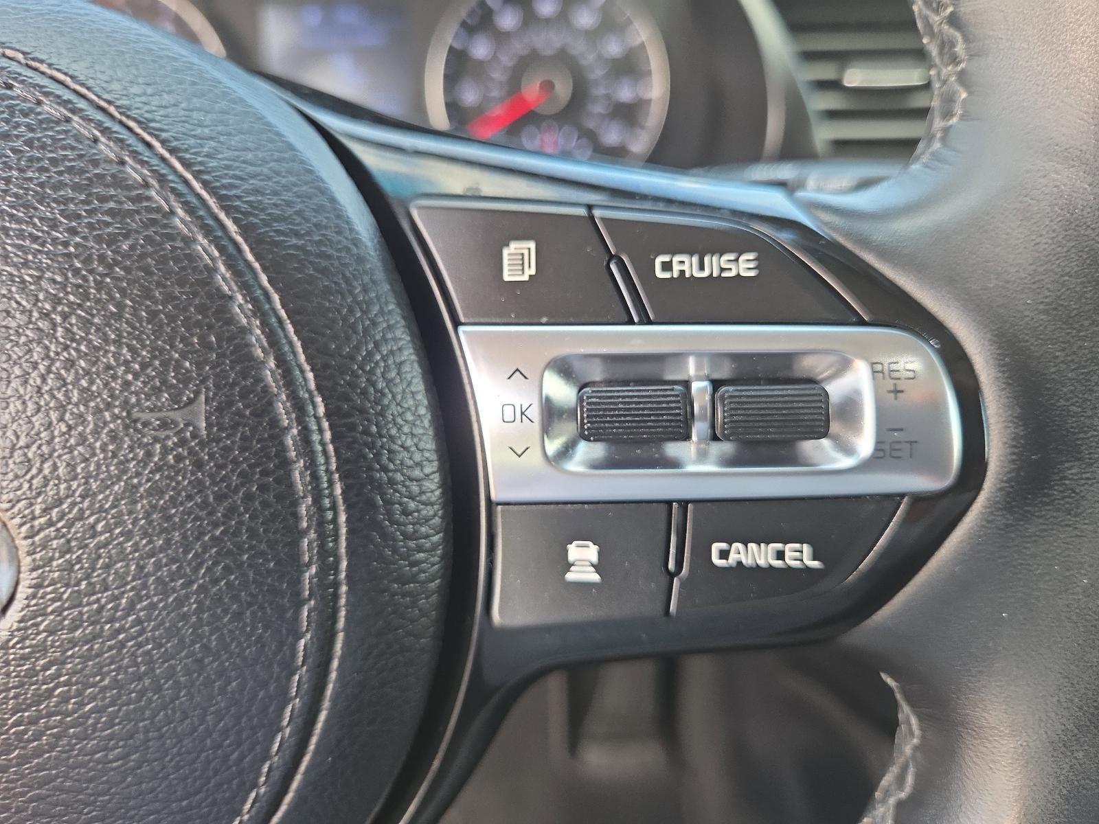 2019 Kia Cadenza Technology Sedan