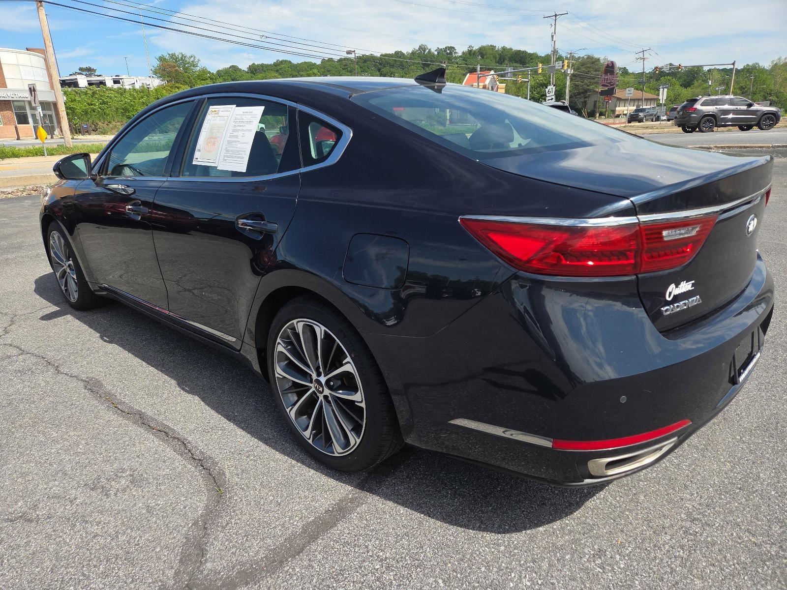 2019 Kia Cadenza Technology Sedan
