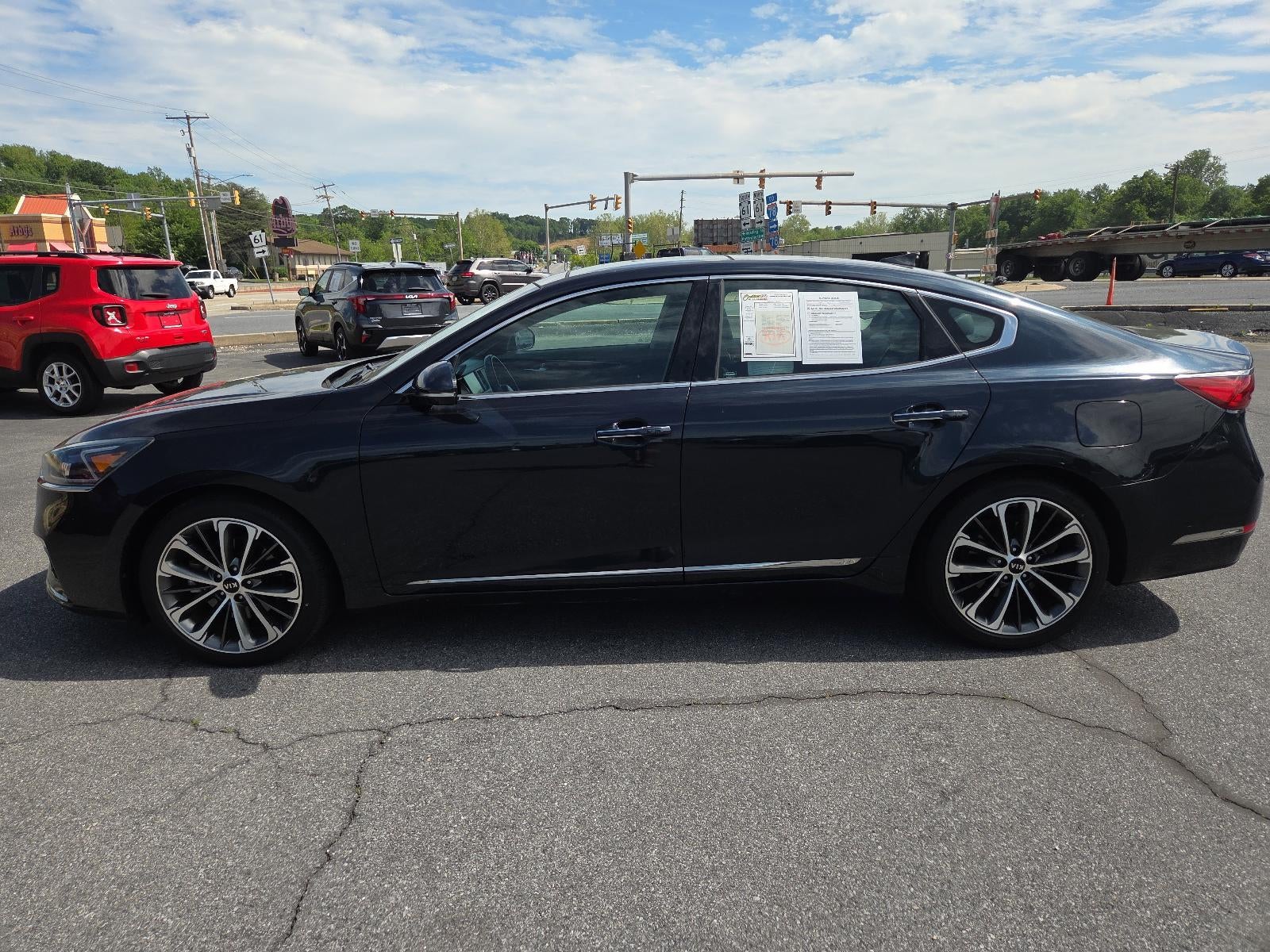2019 Kia Cadenza Technology Sedan