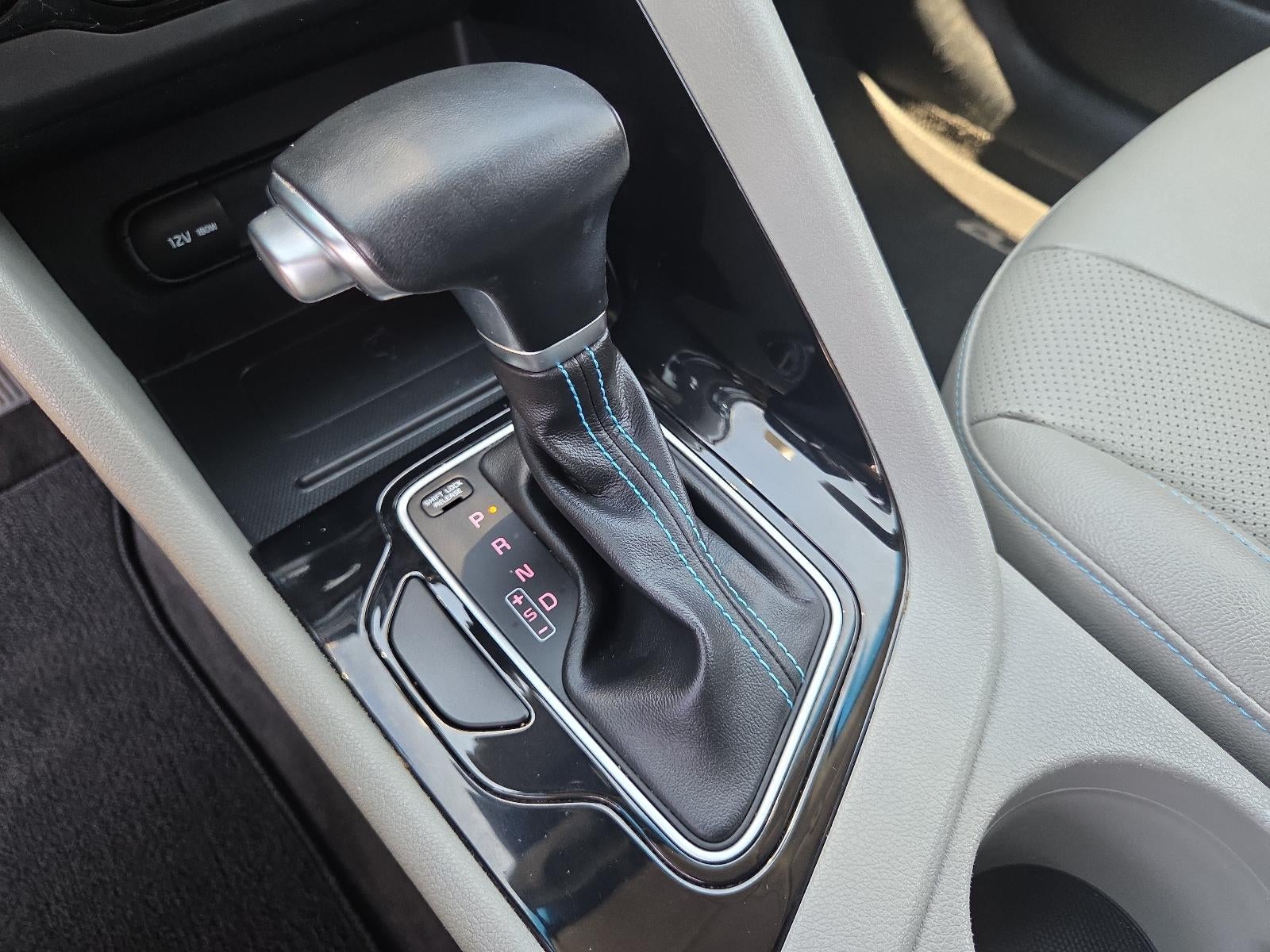 2022 Kia Niro Touring SE FWD