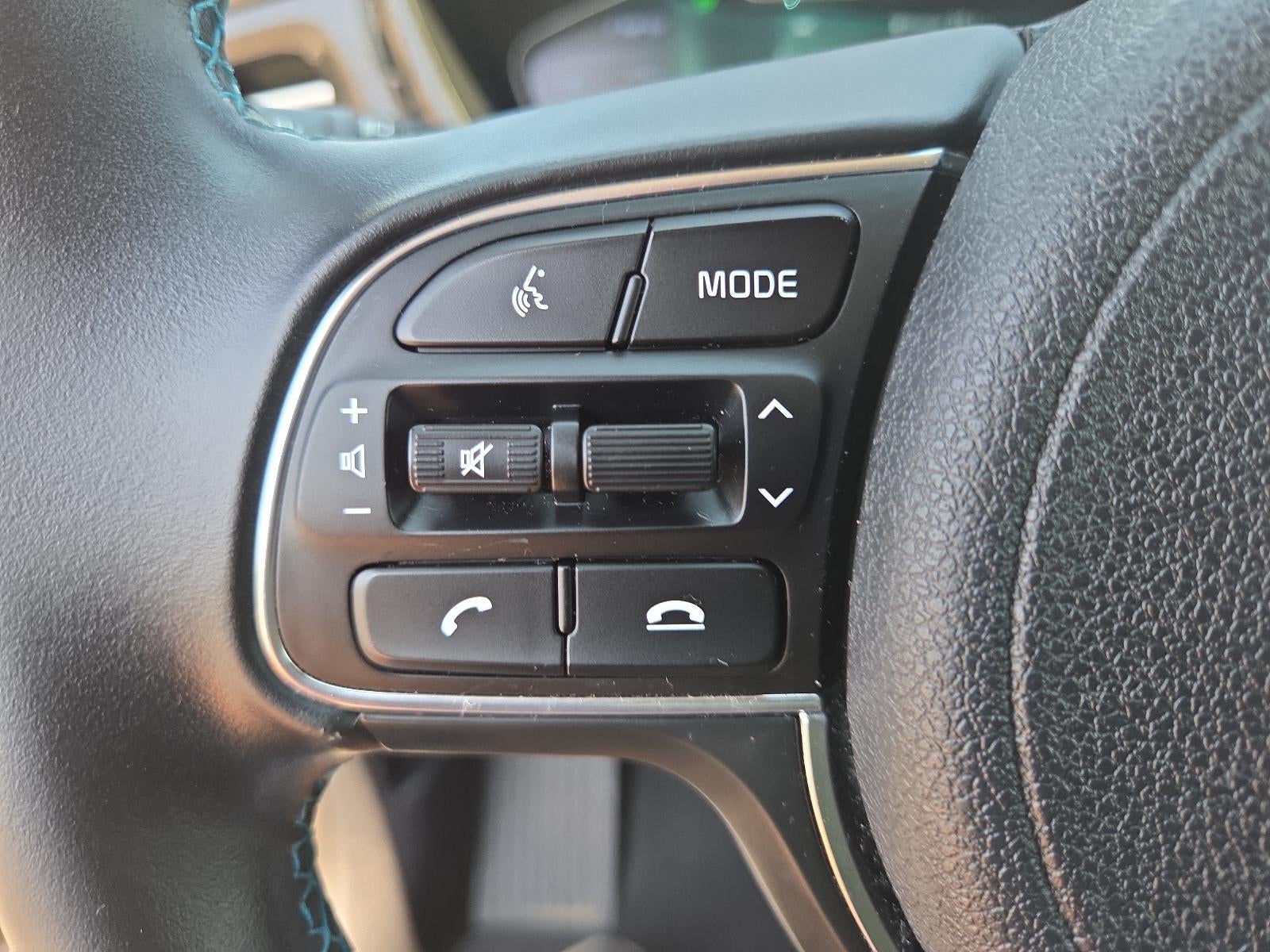 2022 Kia Niro Touring SE FWD