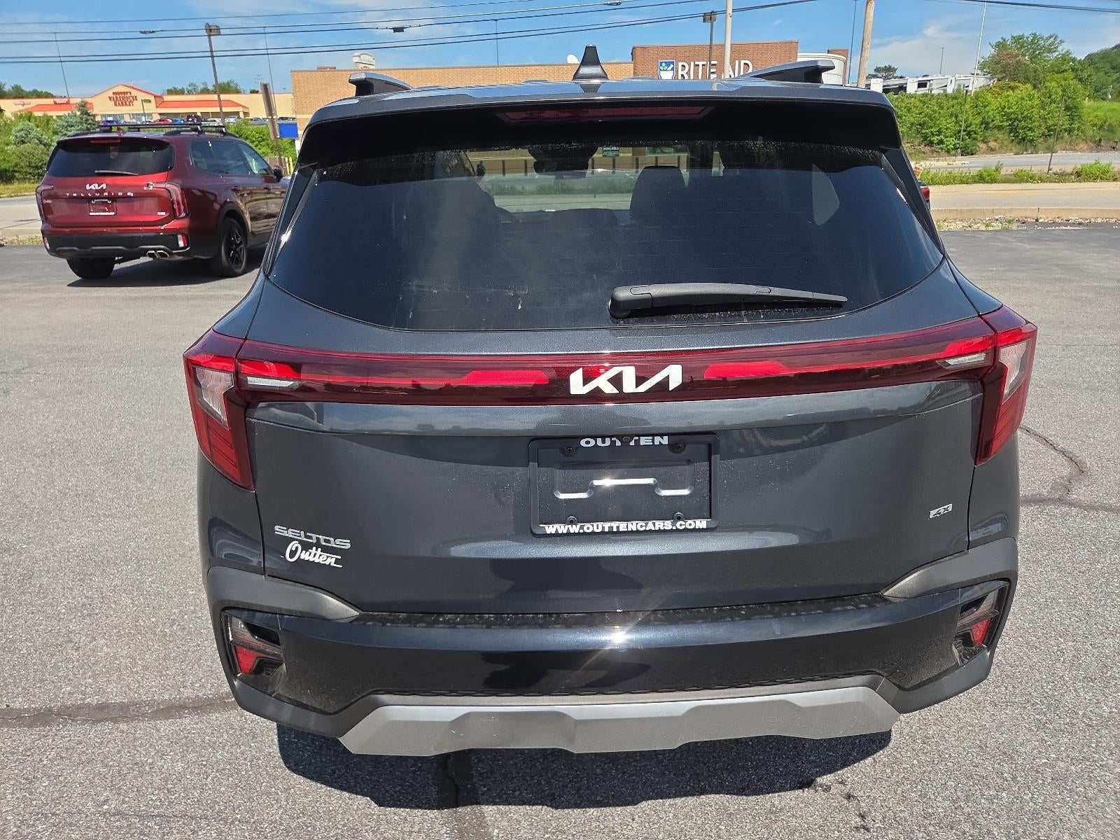 2024 Kia Seltos EX IVT AWD