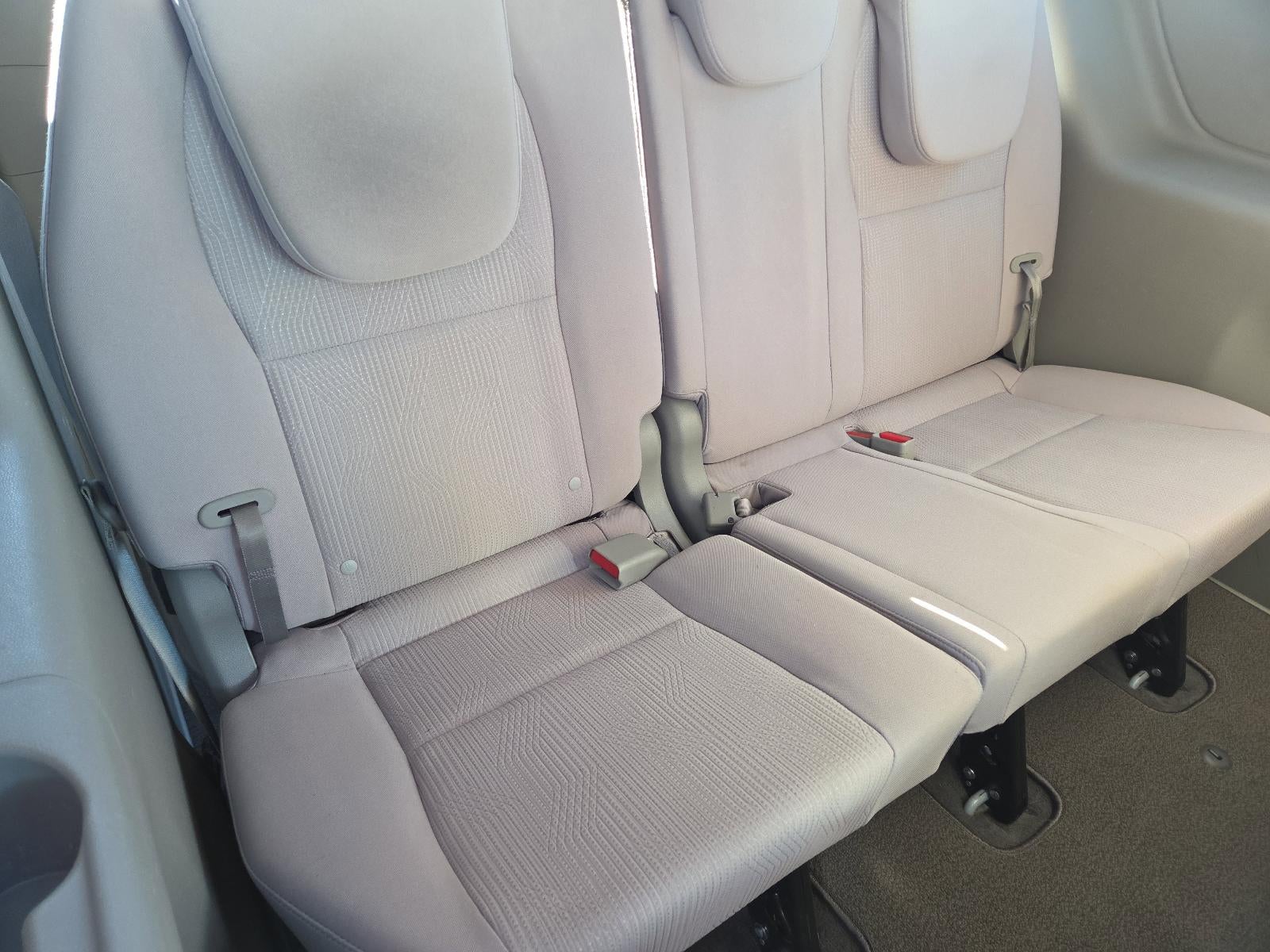 2021 Kia Sedona LX FWD