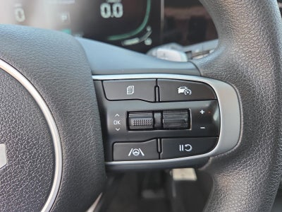 2023 Kia Sportage Hybrid LX AWD