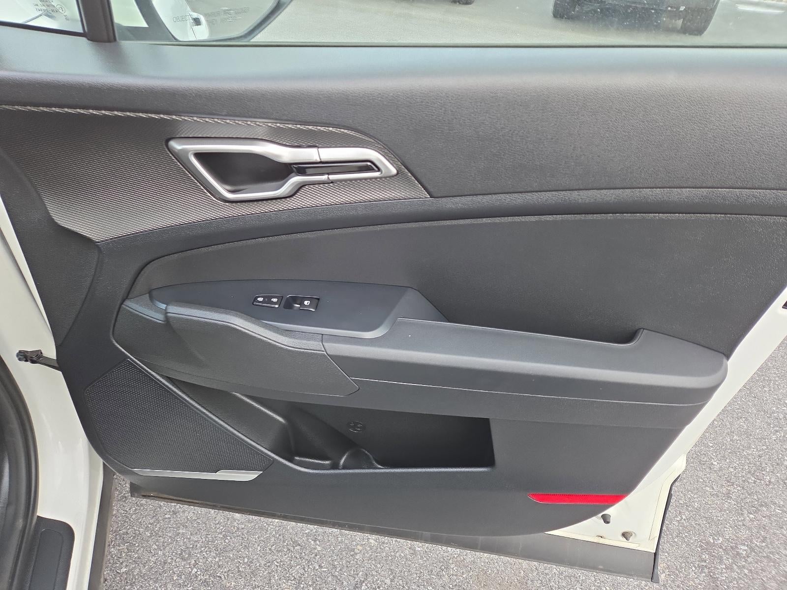 2023 Kia Sportage Hybrid LX AWD