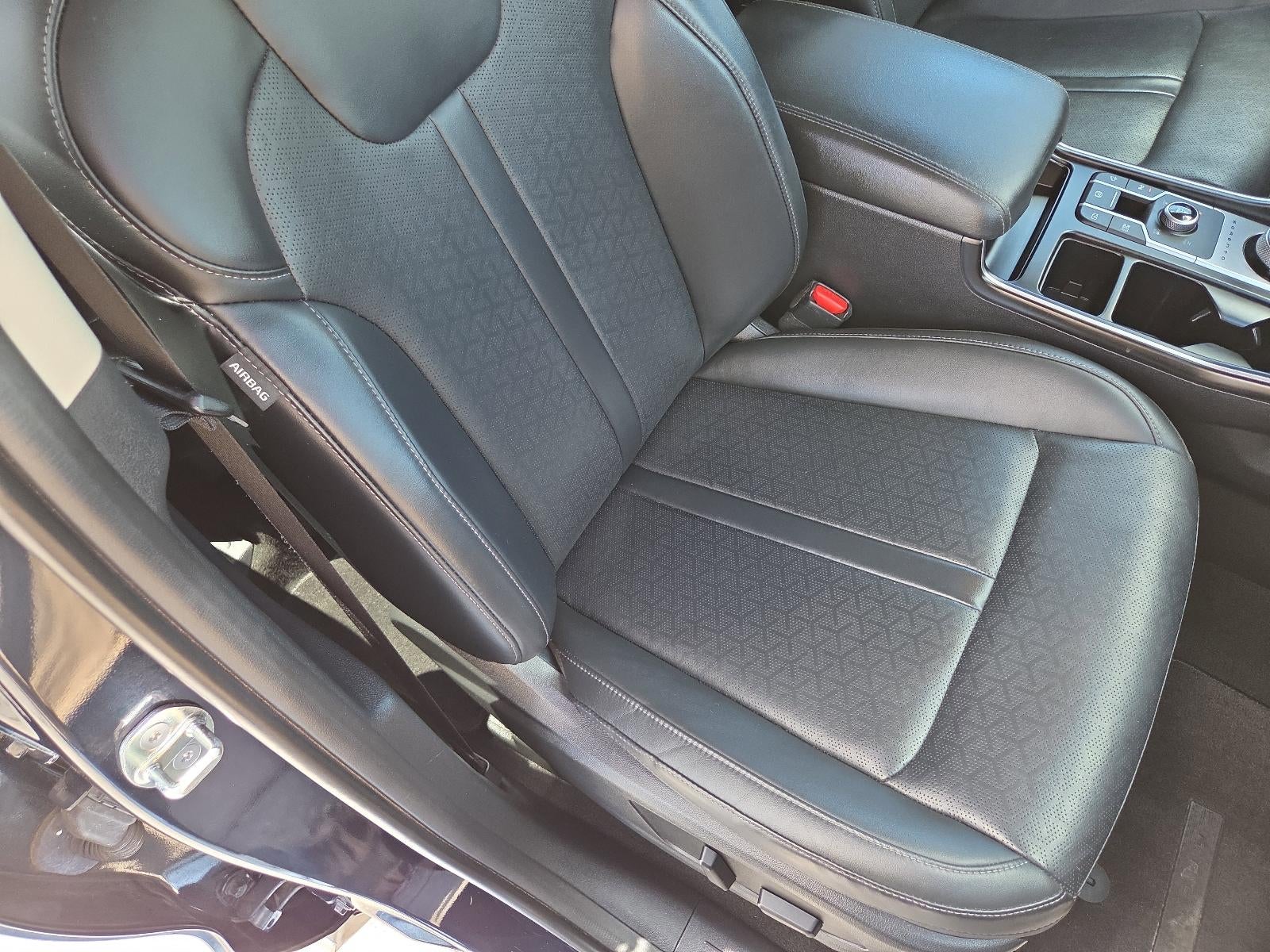 2023 Kia Sorento Hybrid EX AWD