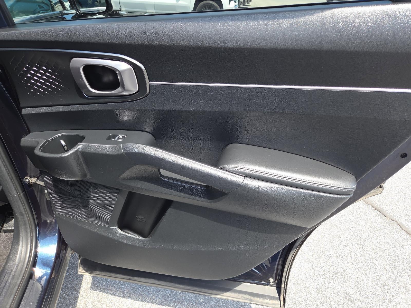 2023 Kia Sorento Hybrid EX AWD