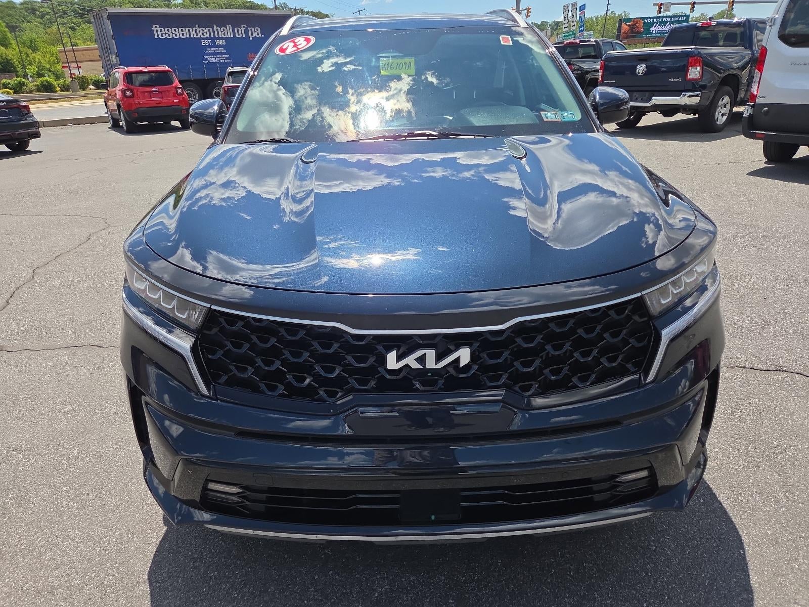 2023 Kia Sorento Hybrid EX AWD